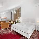 Garni Virgo Hotel 3*