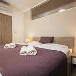 Garni Virgo 3* ברטיסלאבה