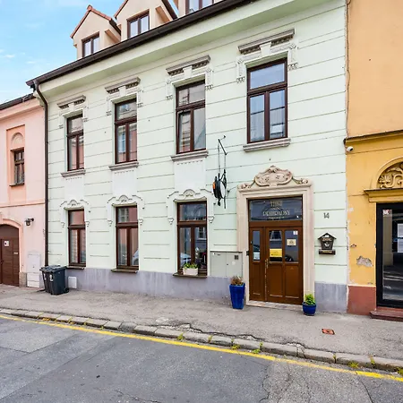 Ξενοδοχείο Garni Virgo