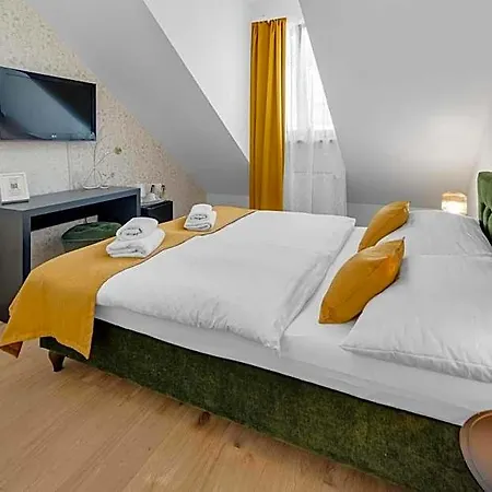 Hotel Garni Virgo 3*