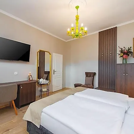 Hotel Garni Virgo 3*