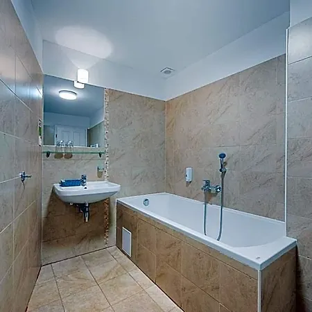 Garni Virgo 3* Bratislava