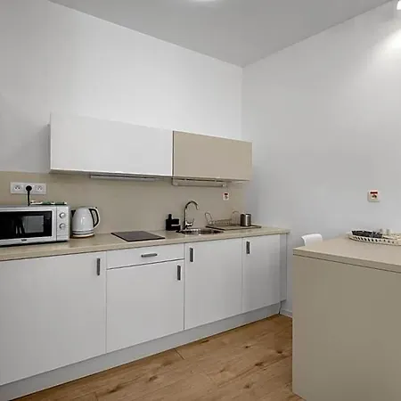 מלון Garni Virgo 3*