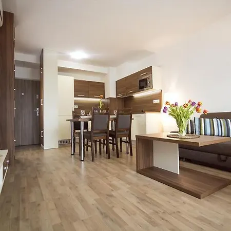 Hotell Garni Virgo 3*